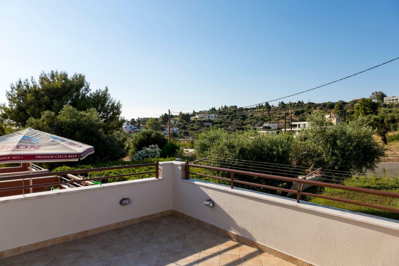 Villa Kristin 2 - 2Min Walk To Great Sandy, Shallow Beach Никити Экстерьер фото