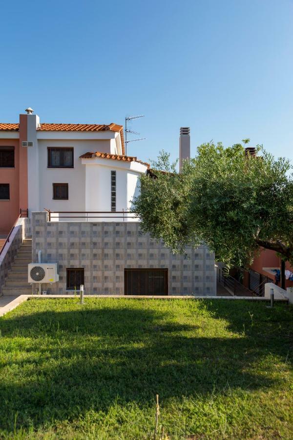 Villa Kristin 2 - 2Min Walk To Great Sandy, Shallow Beach Никити Экстерьер фото
